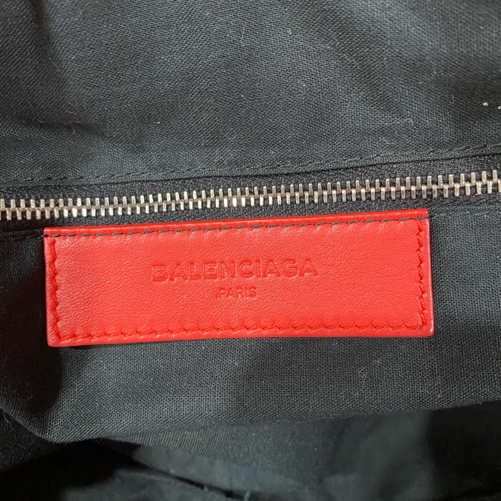 Balenciaga Classic City Bag - Picture 12 of 13